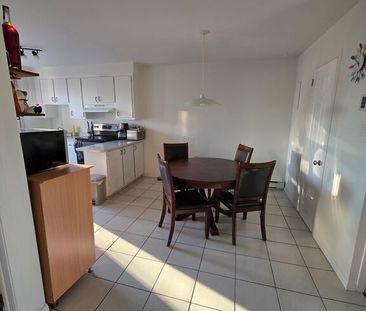 Laval-Des-Rapides, Grand 4 1/2 à Louer - Photo 2
