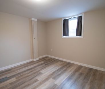 2 Bedroom Lower Unit in the North End!! - Photo 3