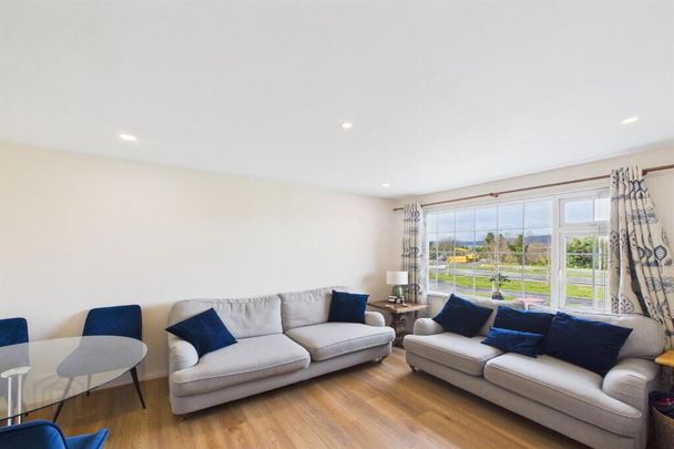 46a Strathearn Court, Holywood, BT18 9NR - Photo 1