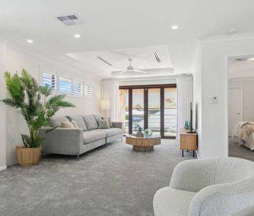 GREAT FAMILY HOME - Photo 2