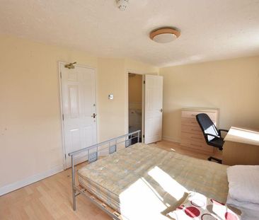 5 bedroom house to rent - Photo 3