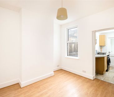 Vernon Road, E15 - Photo 2