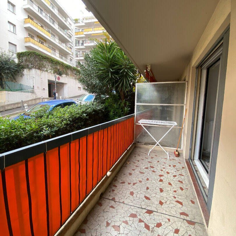 Location appartement 1 pièce 26 m² à Nice (06100) - Photo 1