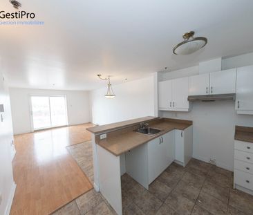 3250 chemin Ste-Foy - Photo 1