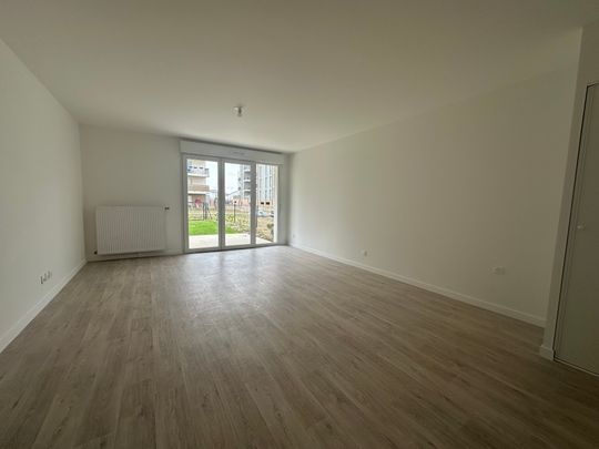 Location Appartement 4 pièces 80m² LUISANT 28600 - Photo 1