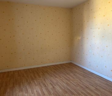 Location Appartement 3 pièces AVRANCHES - Photo 4