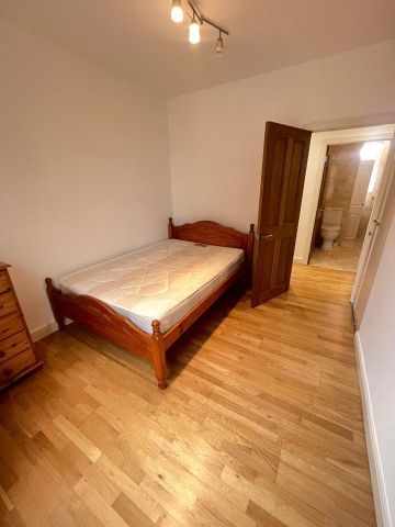 2 Bed Flat, The Highway, E1W - Photo 5