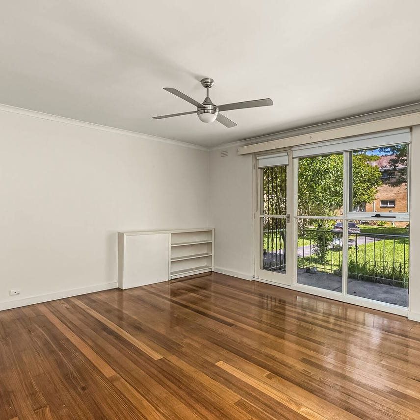 12/31 Leslie Road, Essendon VIC 3040 - Photo 1