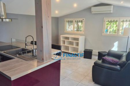 Maisonnette T3 meublée au calme - Photo 4