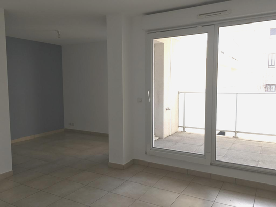 Location Appartement 2 pièces 41m² PERPIGNAN 66000 - Photo 1