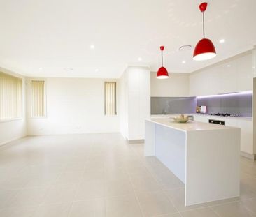 Modern & Spacious &excl;&excl; - Photo 3