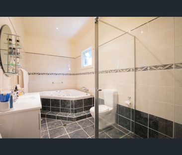 19 Queen Street, Lorn, NSW 2320 - Photo 5