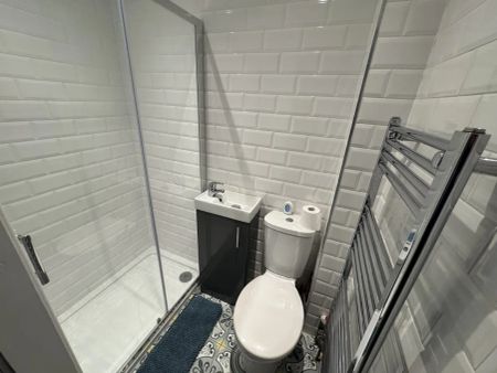 11 Rathcool Street - Photo 2