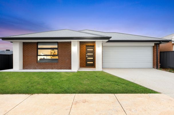 29 Verdale Drive, Alfredton - Photo 1