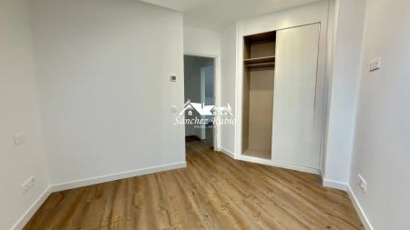 Dúplex de alquiler en Calle de las Matas, 1, Casa Amarilla - Photo 5