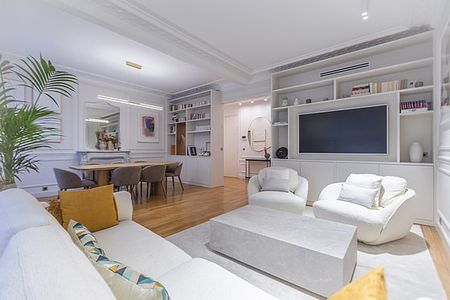 Tout savoir sur cet appartement dans le quartier Saint Gervais, à Paris 4ème - Photo 2