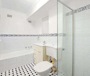 Coastal Convenience with Lock-Up Garage in Prime Collaroy Location - Photo 3