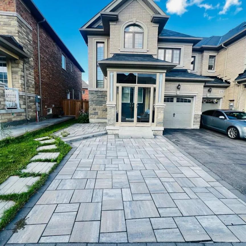 13 MAYNADA ROAD - Photo 1