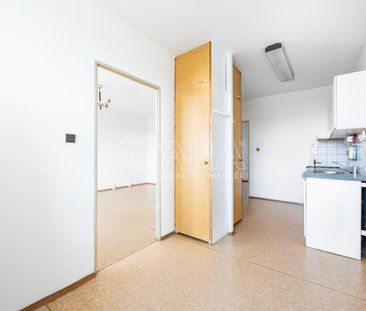 Pronájem bytu 3+1 70 m2 - Fotografie 3