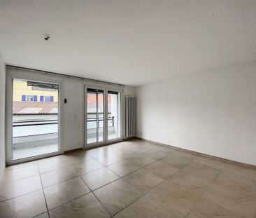 Superbe appartement de 4.5 pièces au coeur de Domdidier - Foto 1