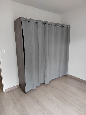 Location Appartement 3 pièces 65m² ST JEAN DE LA RUELLE 45140 - Photo 2