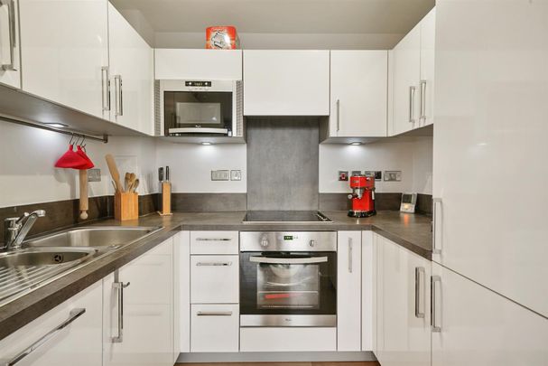 Apartment To Let - Photo 1