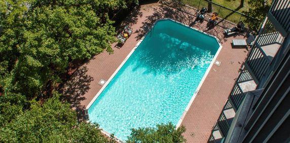 The Aventura - Photo 2