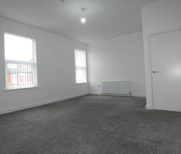 28 Clevedon Road Flat 2 FFF - Photo 5