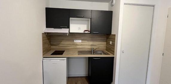 Appartement à louer 2 pièces - 41 m² - Photo 2