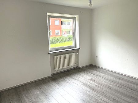 3 Zimmer … frisch saniert - Foto 3