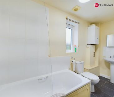 2 bedroom semi-detached house to rent - Photo 2