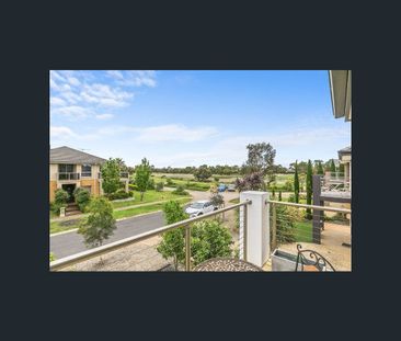Comfortable Family Living in a Convenient Point Cook Location - Photo 5