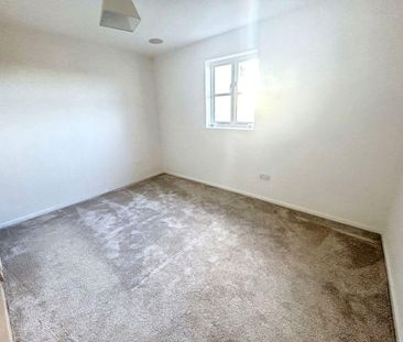 Kielder Close, Killingworth, Newcastle upon Tyne, Tyne and Wear, NE... - Photo 3