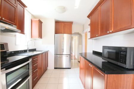 For Lease - 66 Hartley Avenue Unit# Main, Toronto, Ontario - Photo 2