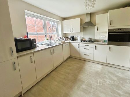 4 bedroom house to rent Gilling Close, Littleover, Derby, DE23 - Photo 2