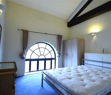 4 bedroom townhouse to rent - Photo 5