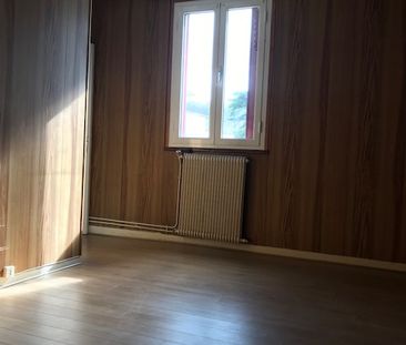 Location Appartement 2 pièces 26m² CHENNEVIERES SUR MARNE 94430 - Photo 3