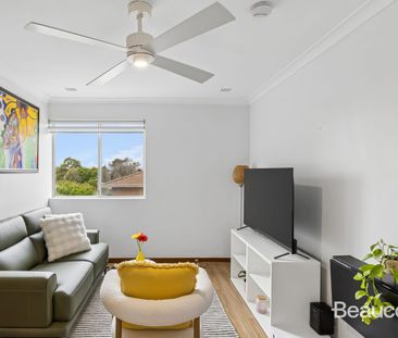 Sleek & Convenient Fully Furnished Apartment in Prime Location - Photo 4