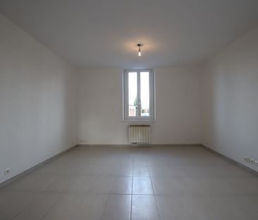 Apartment - Photo 4