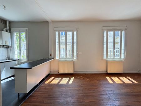 Location Appartement 3 pièces 62m² BORDEAUX 33000 - Photo 2