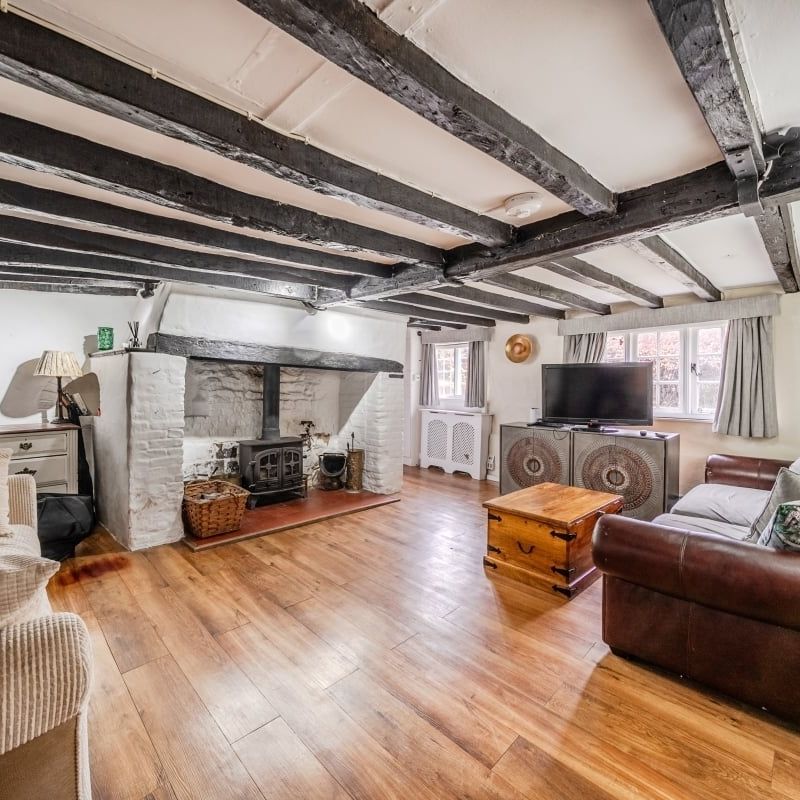 5 bedroom cottage to rent - Photo 1