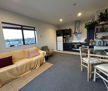 Furnished (includes cold water usage) - Photo 4