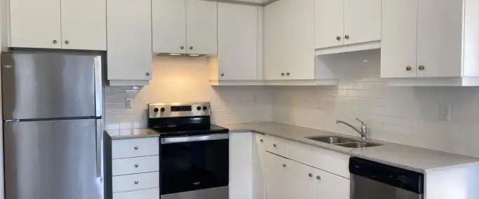 402 - 251 NORTHFIELD DRIVE E | 402 - 251 NORTHFIELD DRIVE E, Waterloo - Photo 1