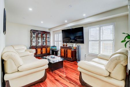 For Lease - 58 Barnfield Crescent Unit# Main, Ajax, Ontario - Photo 2