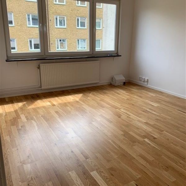 Västra Storgatan 11 B - Photo 1