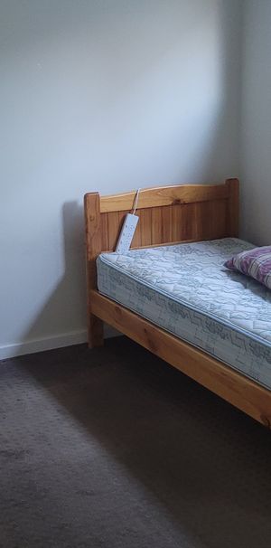 Westminster - Photo 2