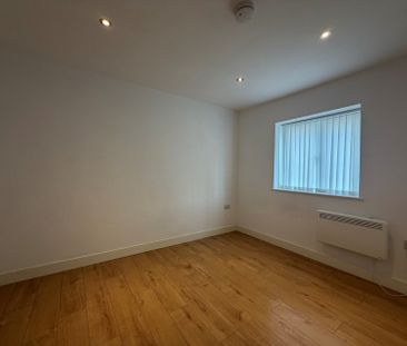 Church Road, Ashford, Surrey,TW15 - Photo 5
