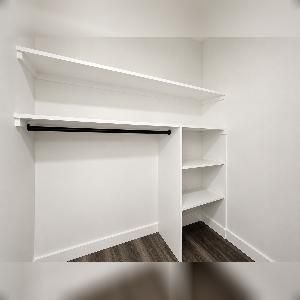 1 Bed 1 Bath + Den Suite Maple Crest Edmonton - Photo 1