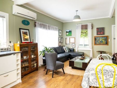 Paradise Cottage - Prime Location! - Photo 2