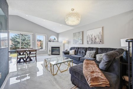 For Lease - 7387 Davemark Court, Mississauga, Ontario - Photo 3